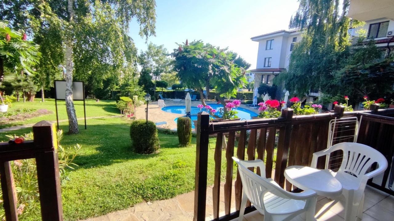 Marina Delfin Apartments - Top Location & Pet Friendly Święty Włas Zewnętrze zdjęcie