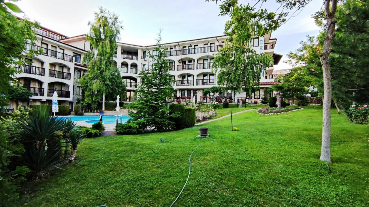 Marina Delfin Apartments - Top Location & Pet Friendly Święty Włas Zewnętrze zdjęcie