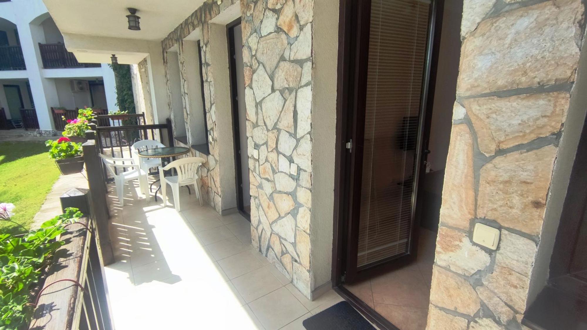 Marina Delfin Apartments - Top Location & Pet Friendly Święty Włas Zewnętrze zdjęcie