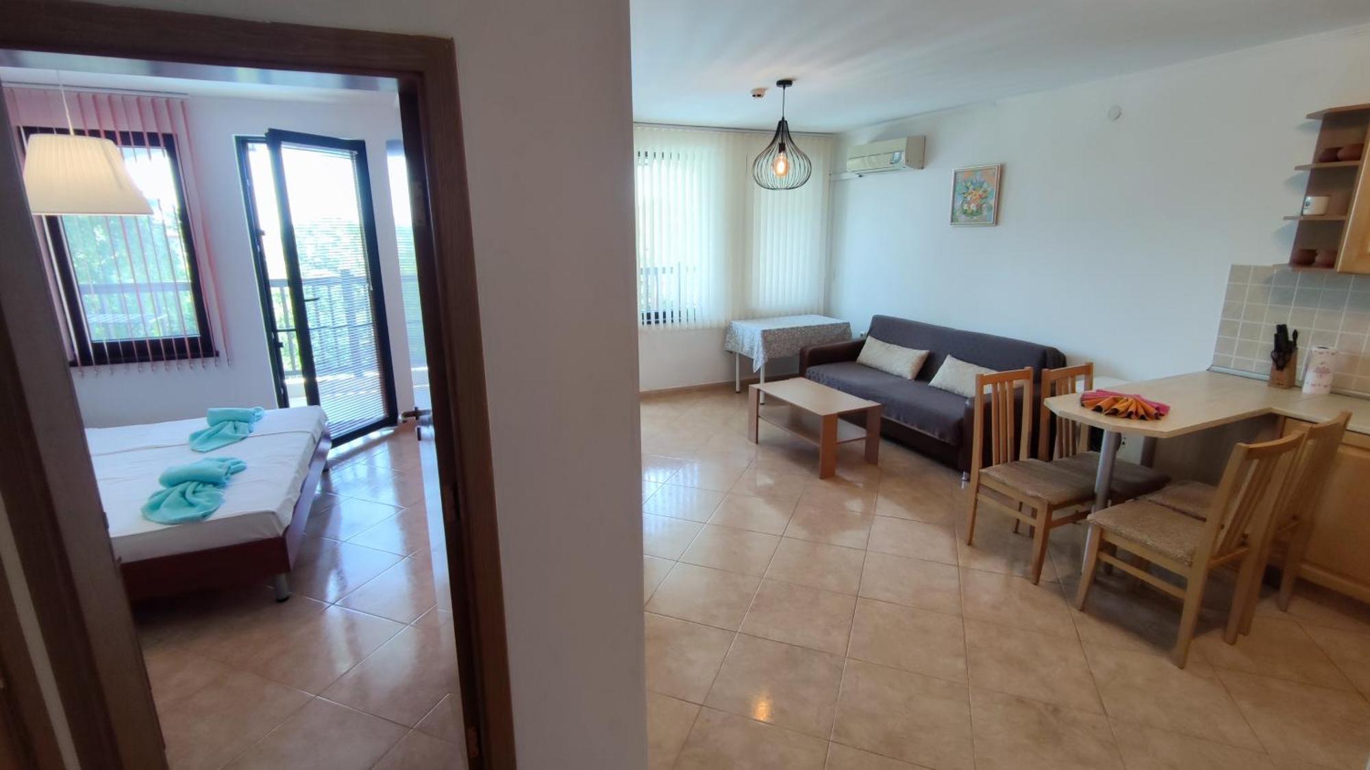 Marina Delfin Apartments - Top Location & Pet Friendly Święty Włas Zewnętrze zdjęcie