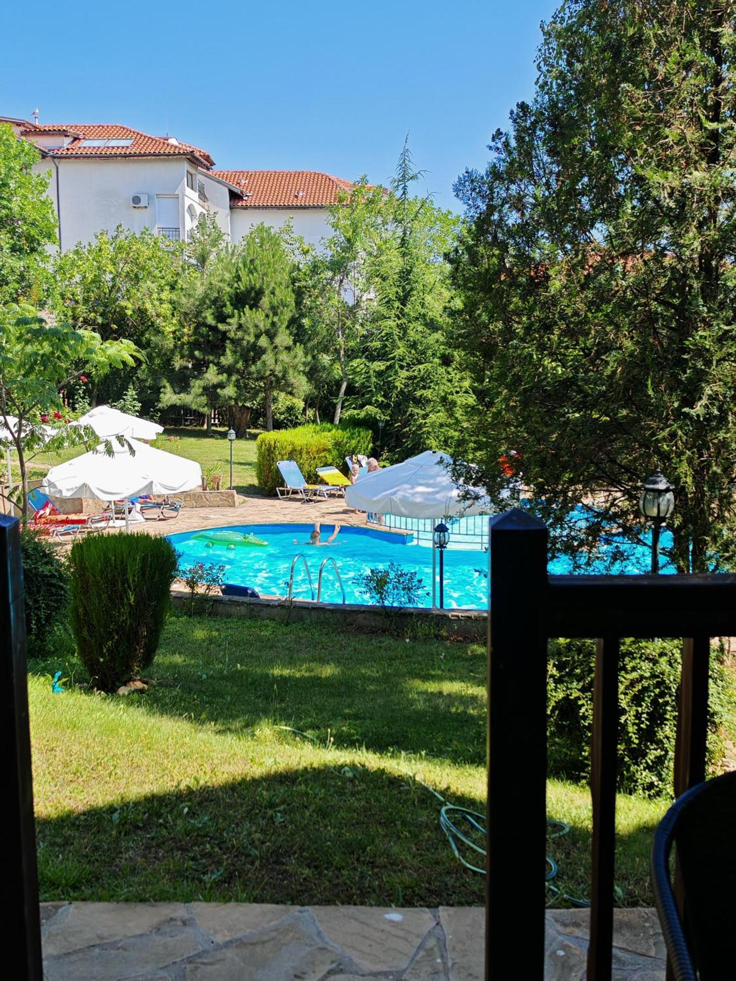 Marina Delfin Apartments - Top Location & Pet Friendly Święty Włas Zewnętrze zdjęcie