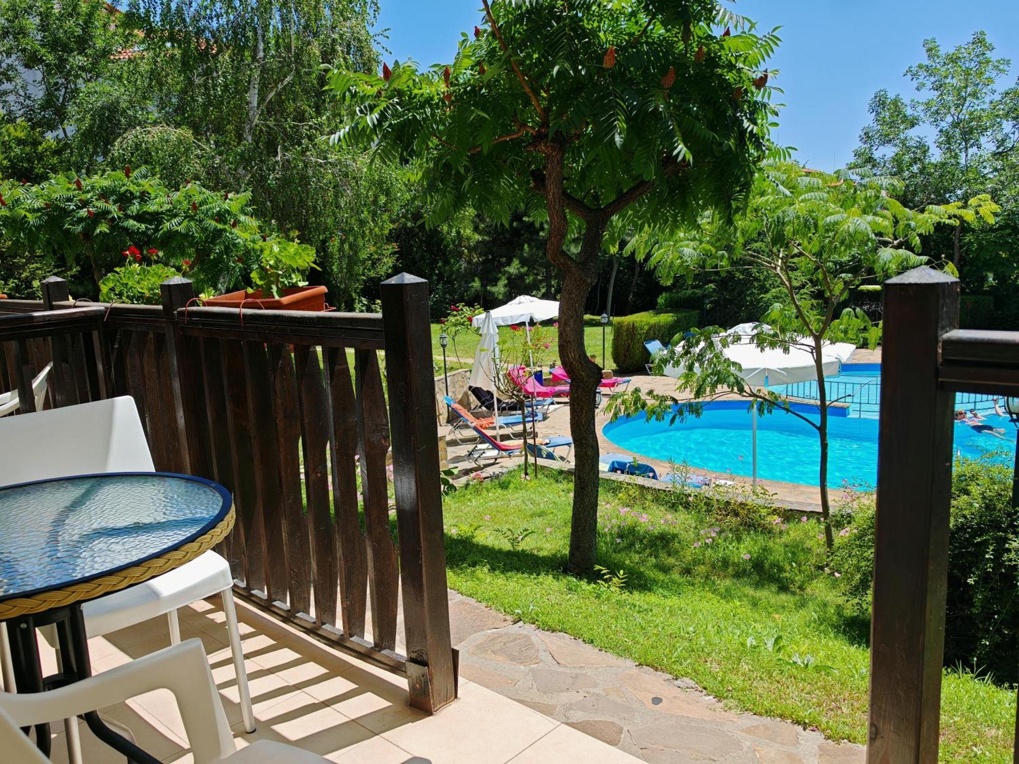 Marina Delfin Apartments - Top Location & Pet Friendly Święty Włas Zewnętrze zdjęcie